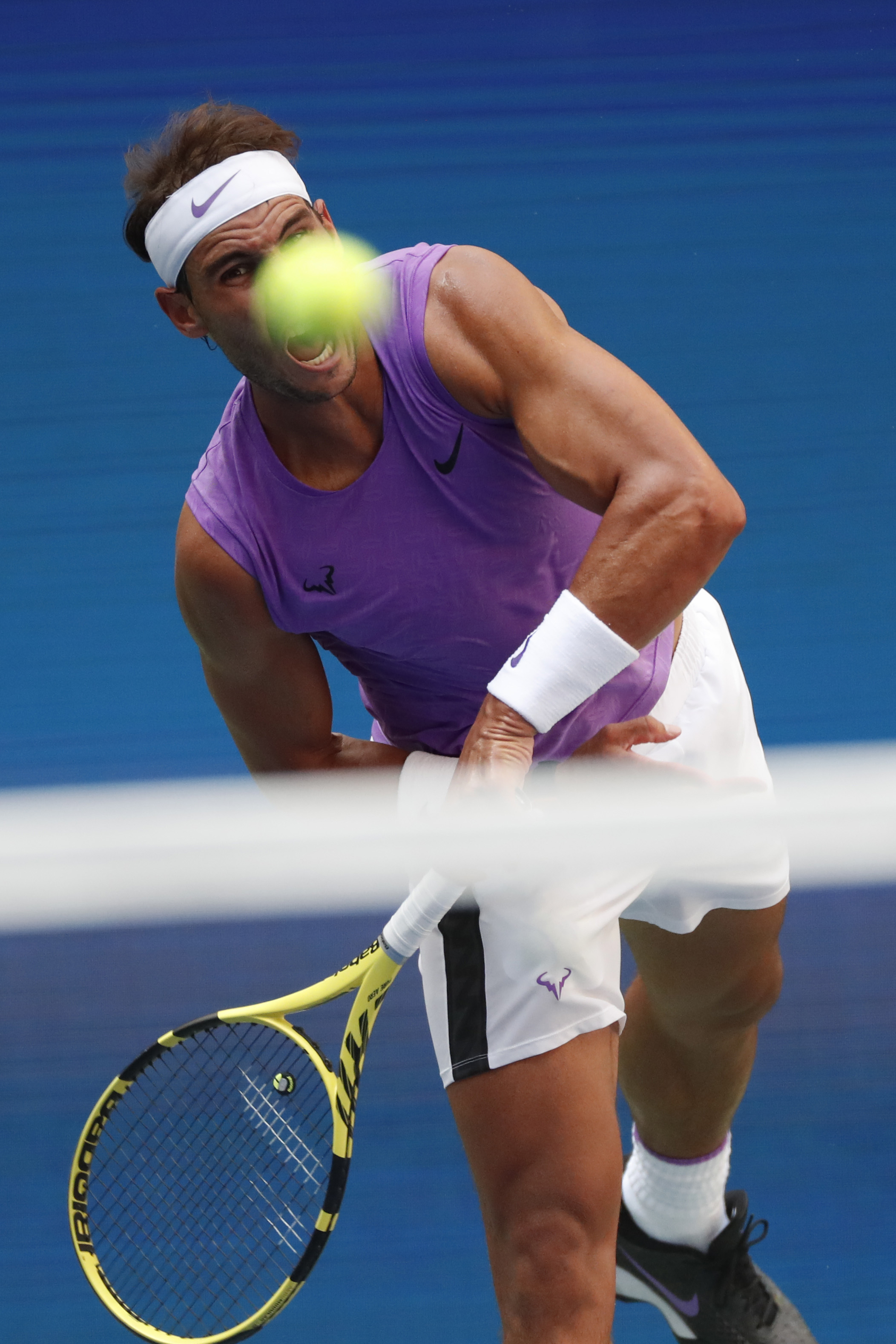 关于纳达尔在利物浦比赛中突破纪录，败北引发热议！的信息